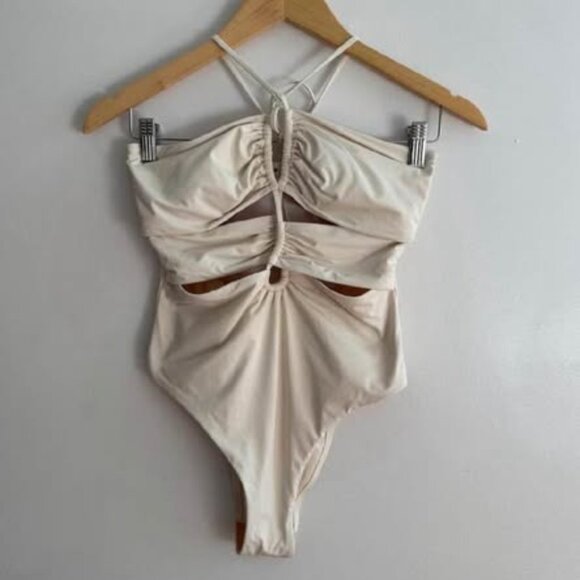 Oysho Other - Oysho Cream Cut-Out Classy/Sexy One-Piece